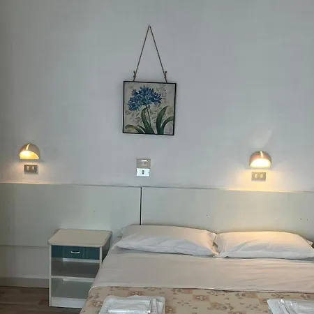 Hotel Lucerna-2